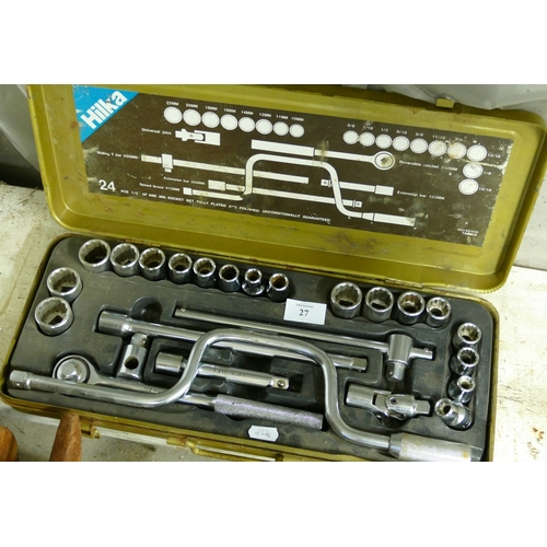 Lot 27        