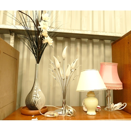 Lot 3008      