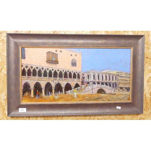 Lot 1027      