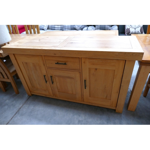 Lot 3029      