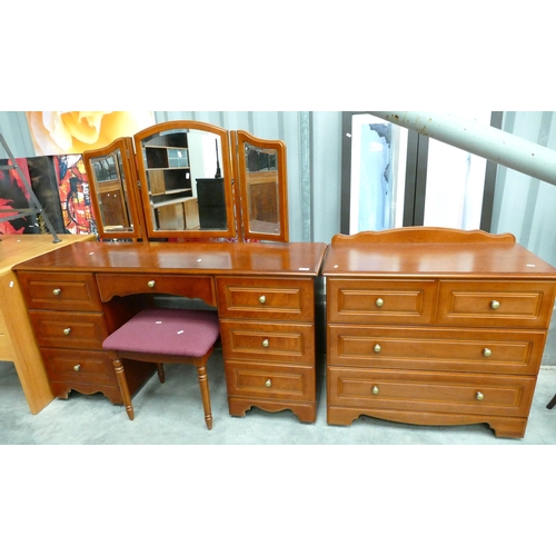 Lot 3042      