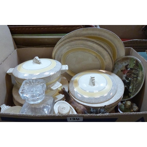 134 - A quantity of ceramics and glassware