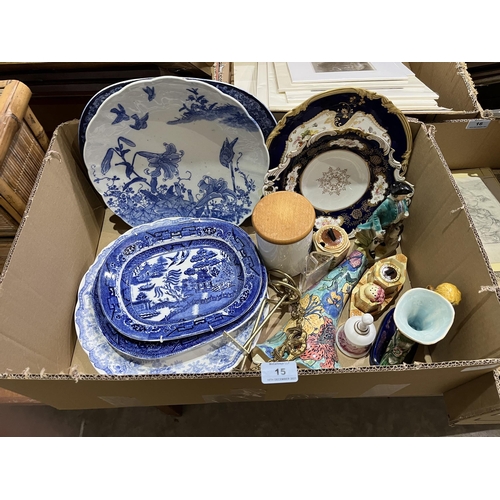 15 - A box of miscellaneous ceramics