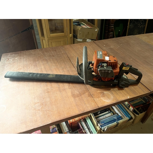 275 - A Husqvarna 18H petrol hedge cutter