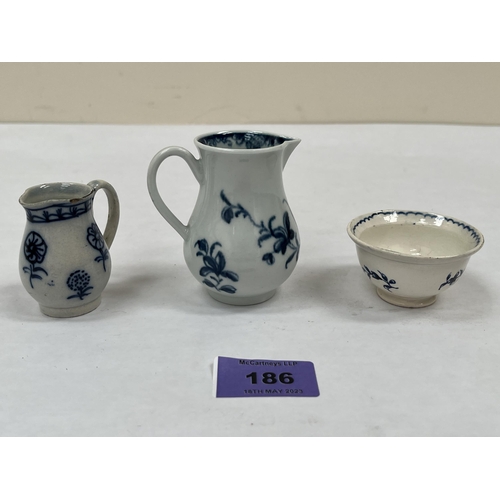 186 - A Worcester Dr.Wall period blue and white sparrowbeak jug, 3' high; a bowl and a miniature jug