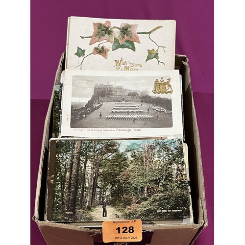 128 - A box of postcards