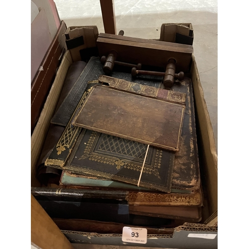 Lot 93        