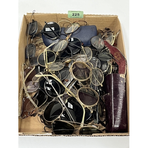 225 - A collection of vintage spectacles.