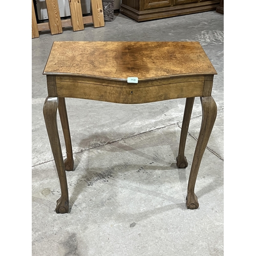 363 - A 1920s walnut serpentine canteen table on cabriole ball and claw legs. 25½