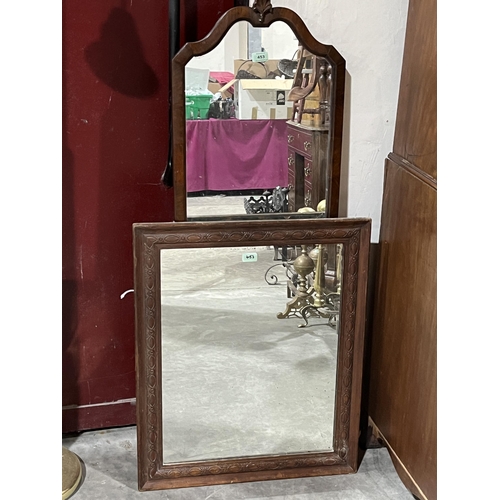 453 - A mahogany framed wall mirror, 52