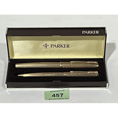 457 - A cased Parker 9ct fountain pen and ballpoint pen en-suite.