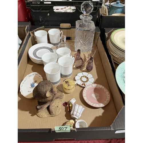 507 - A Paragon Elegance pattern part service and a box of miscellaneous ceramics and glassware.