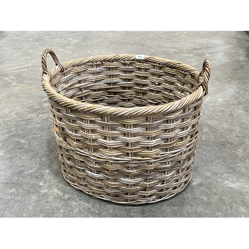 449 - A wicker log basket 25