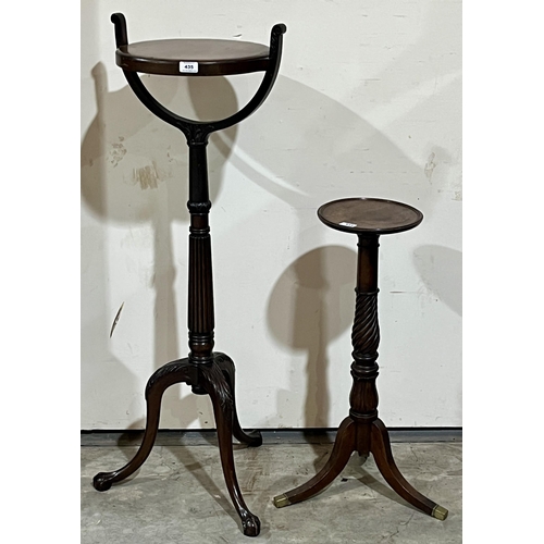 435 - A 19th Century mahogany jardiniere stand on tripod support, 47