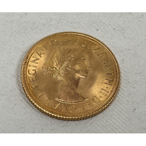 274 - Gold Coin. An Elizabeth II full Sovereign. 1963