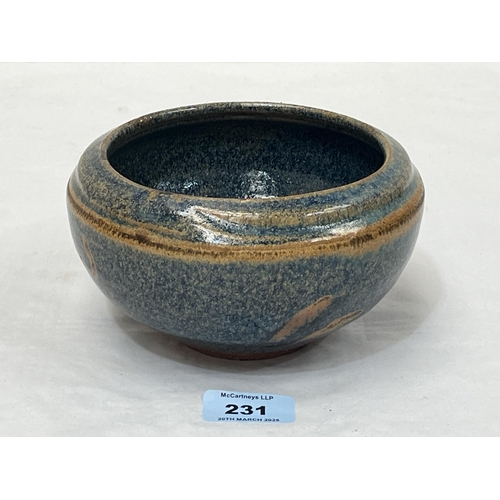 231 - ALLAN WALLWORK. BRITISH 1931-2019 An early studio pottery bowl. Scratched initials. c.1957. 6¼