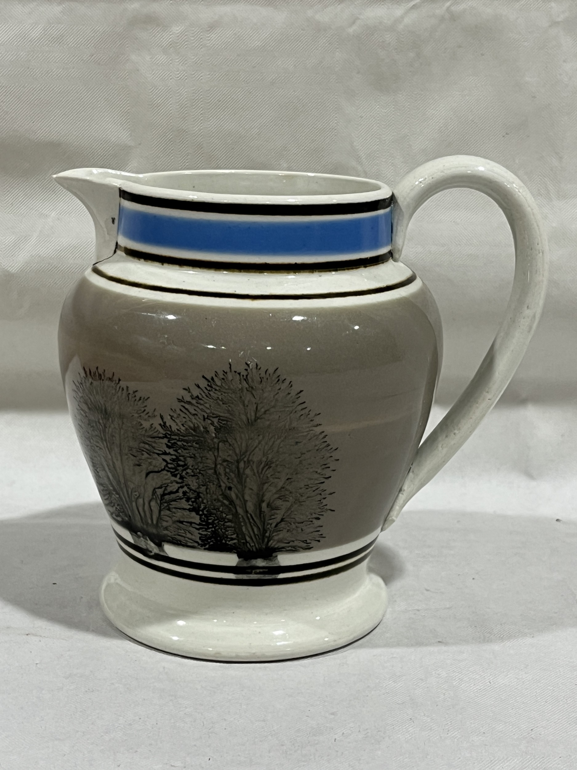 Mochaware bellied pedestal pint jug c1850, dendritic pattern grey ...