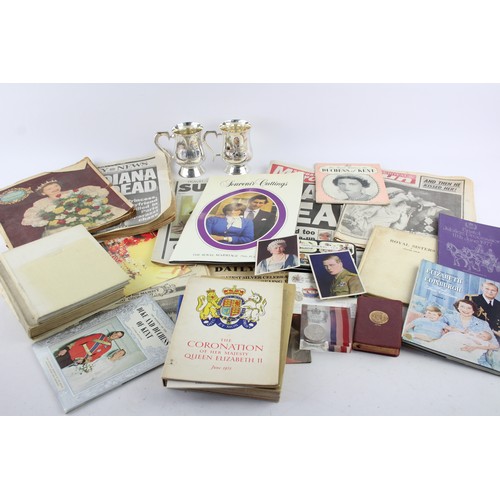 ,Job Lot Vintage ROYAL Memorabilia Inc Newspapers, Books, Tankard Etc