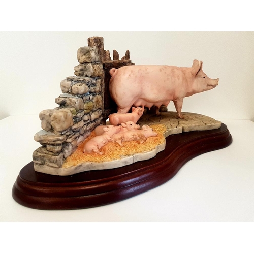 37 - Border Fine Arts Last to Finish Rare Figurine of sow and piglets, (Boxed) 1996 Model B0011