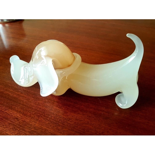 43 - Rare Archimede Seguso Murano Dachshund, remnants of label to underside.  20cm in length