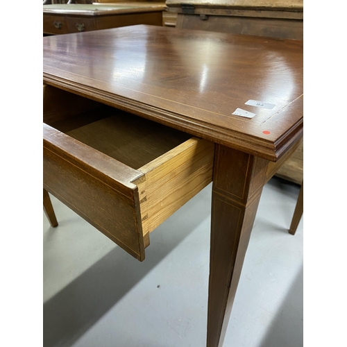 94 - Late 19th/early 20th cent. Mahogany library table with two concealed drawers, inlaid decoration and ... 