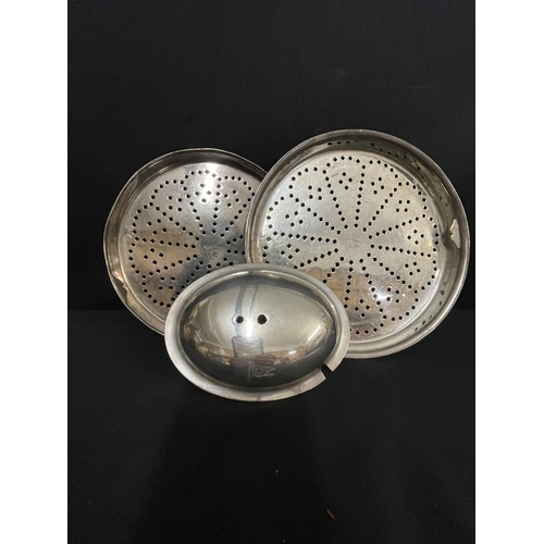 180 - WHITE STAR LINE: Elkington plate asparagus drainers x 2. 8½ins. and 7½ins. Plus a tureen lid. (3)