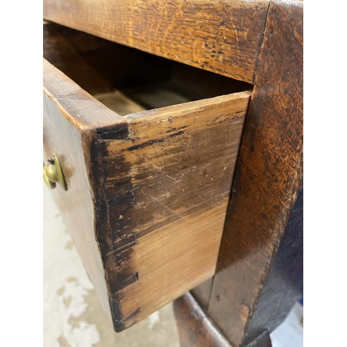 116 - 18th cent. Oak dresser the base with three drawers brass handles crossbanded with mahogany on cabrio... 