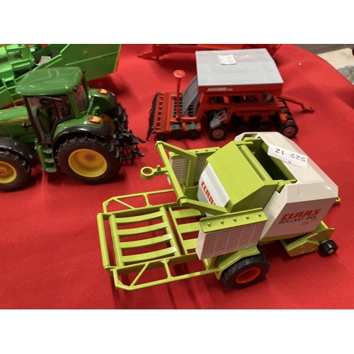 306 - Toys: Diecast Farming Machinery, Siku Germany, includes Braud SB64 Grape Picker, Claas Jargo C50, Wi... 