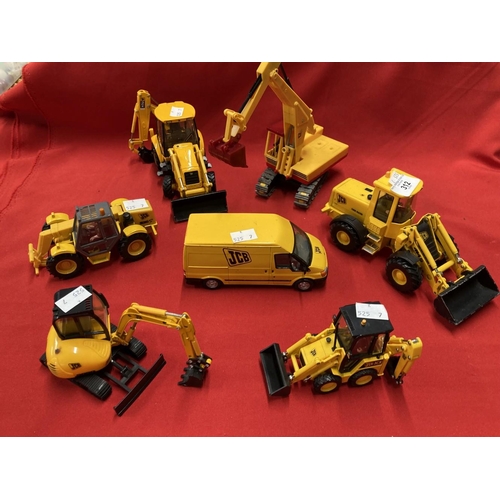 312 - Toys: Diecast Britain's Farming JCB licensed products. Includes 3CX Backhoe Loader, 40576 Ford Trans... 