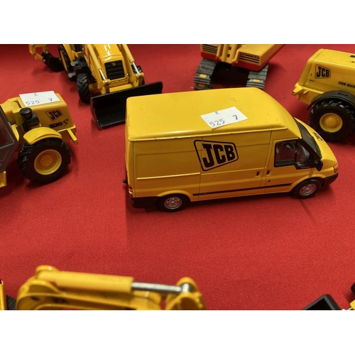 312 - Toys: Diecast Britain's Farming JCB licensed products. Includes 3CX Backhoe Loader, 40576 Ford Trans... 