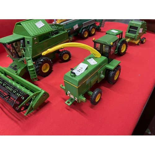 314 - Toys: Diecast Britain's ERTL Farming John Deere licensed products. 6410 Tractor, 590 Baler, 6650 For... 