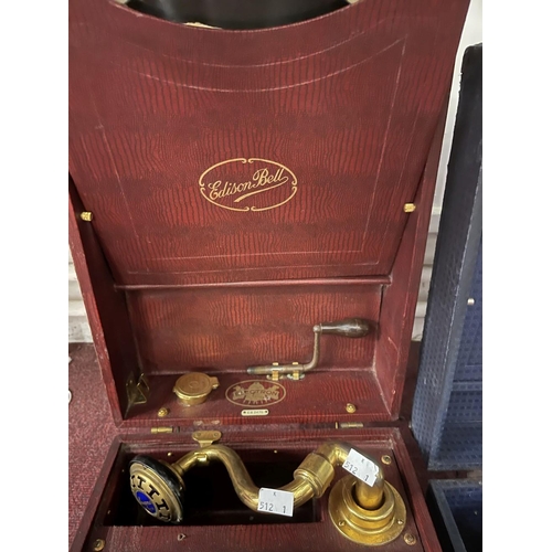 339 - Mechanical Music: 1930s Edison Bell portable gramophone player 'Electron' with gilt fittings in mauv... 