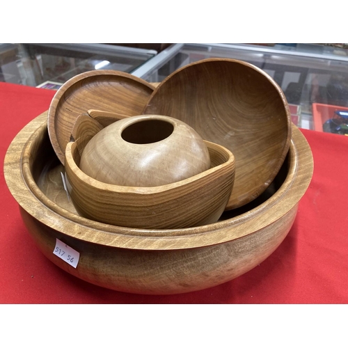 380 - 20th cent. Treen: Turned English walnut large rimmed bowl 13ins, small limewood bowl 5ins, block woo... 