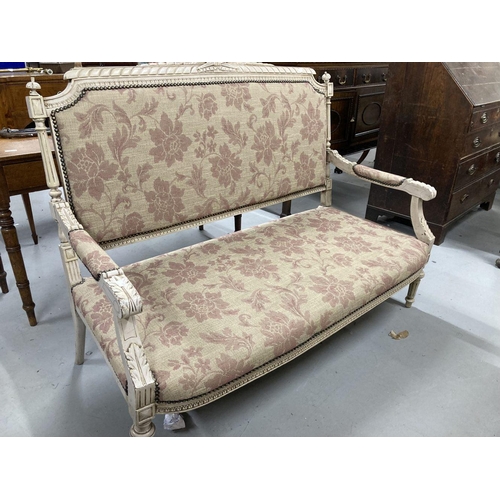 41 - 20th cent. Salon sofa painted in grey with acanthus decoration to the arms.