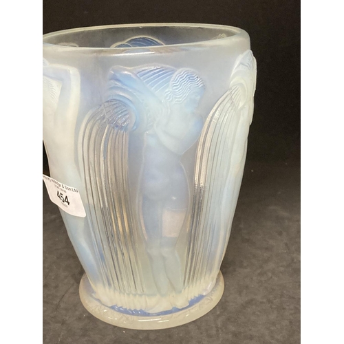 454 - Lalique: Opalescent Danaides vase wheel engraved signature R. Lalique - France No. 972, upper case. ... 