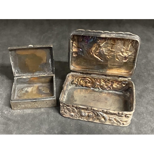 496 - Hallmarked Silver: Embossed box, hinged, hallmarked Birmingham. Plus a French silver engraved patch ... 