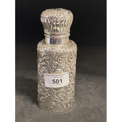 501 - Hallmarked Silver: Cologne bottle, Birmingham 1890 with elaborate repoussage case, hinged lid, the g... 