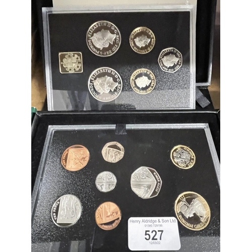 527 - Numismatics: Coins, proof, The Royal Mint, the 2017 United Kingdom proof coin set, collector edition... 