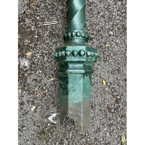 129 - Railwayania: 20th cent. Station lantern spiral cast iron support with aluminium lamp. Ex-property of... 