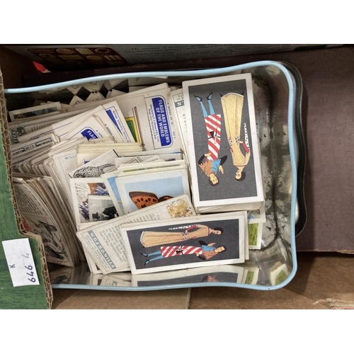 211 - Cigarette Cards: Thousands of loose cards, some rare issues, two fully populated loose albums, ten m... 