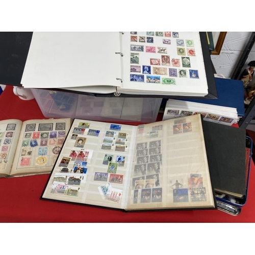 212 - Stamps: Heavily populated Stanley Gibbons Worldex looseleaf album 19th to mid 20th cent. World stamp... 