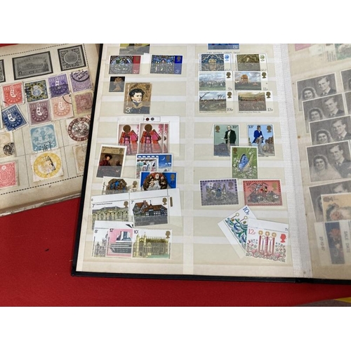 212 - Stamps: Heavily populated Stanley Gibbons Worldex looseleaf album 19th to mid 20th cent. World stamp... 