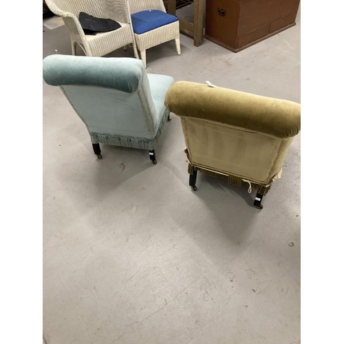 39 - 19th cent. Harlequin pair of Victorian upholstered nursing chairs on turned front supports on brass ... 