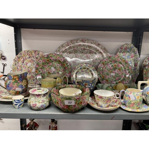 257 - 20th cent. Pottery: Chintz pattern plates, jugs, cups and saucers, etc. Various makers, Crown Ducal,... 