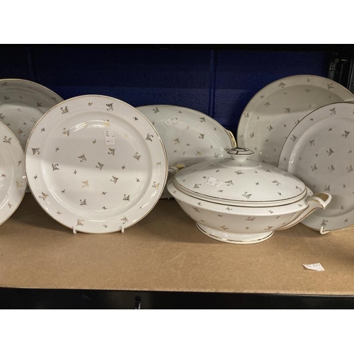 350 - 20th cent. Limoges, France part dinner service plates x 37, one lidded tureen, bowls x 2, dishes x 3... 