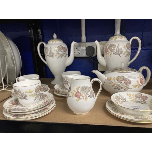 354 - 20th cent. Ceramics: Wedgwood Lichfield dinner and tea service saucers x 8, side plates x 10, teacup... 