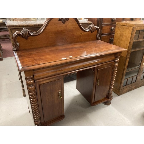 83 - 19th cent. Mahogany buffet of modest proportions. 44ins. x 52ins. x 19ins.