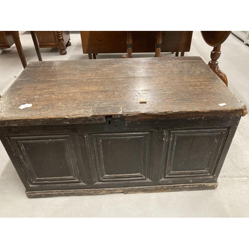 93 - 18th cent. Oak and pine coffer with later additions. 40ins. x 23ins. x 20ins.