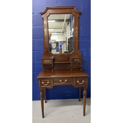 198A - R.M.S. OLYMPIC/WHITE STAR LINE: Rare First-Class Stateroom oak dressing table from the R.M.S. Olympi... 