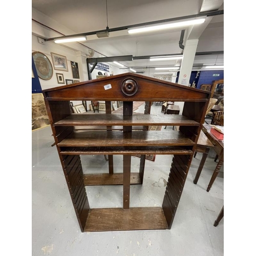 100 - 19th cent. Mahogany recess adjustable shelves bookcases. A pair. 40ins. x 59ins. and 37ins. x 59ins.